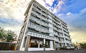 Tai-Shan Suites